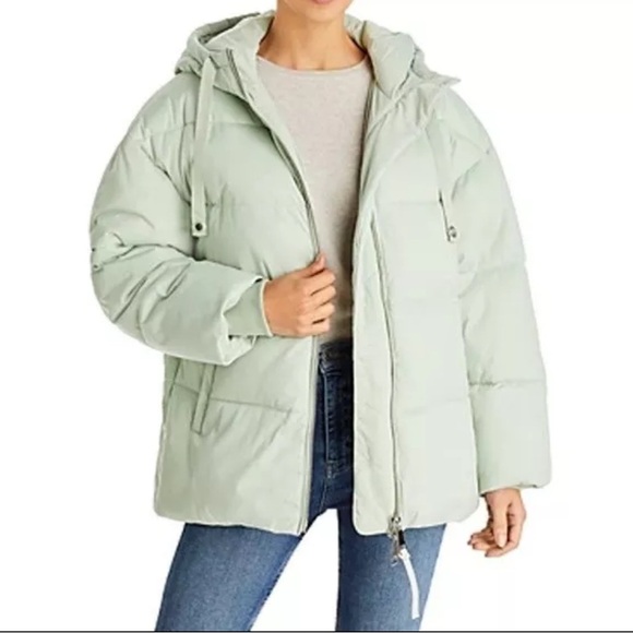 AquaHooded Puffer Jacket
